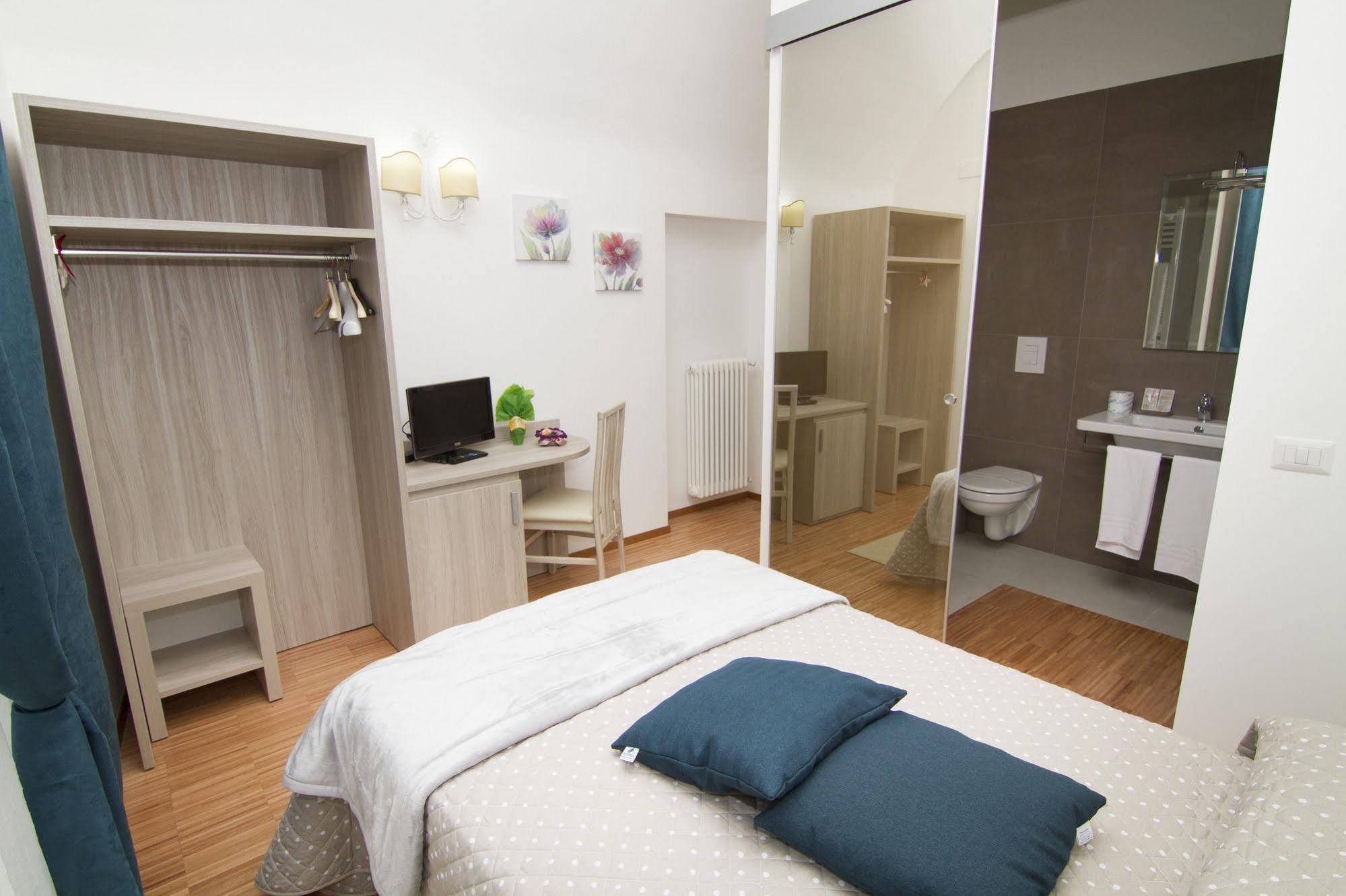 Al Bastione Relais Suite & Rooms Gravina in Puglia Ngoại thất bức ảnh