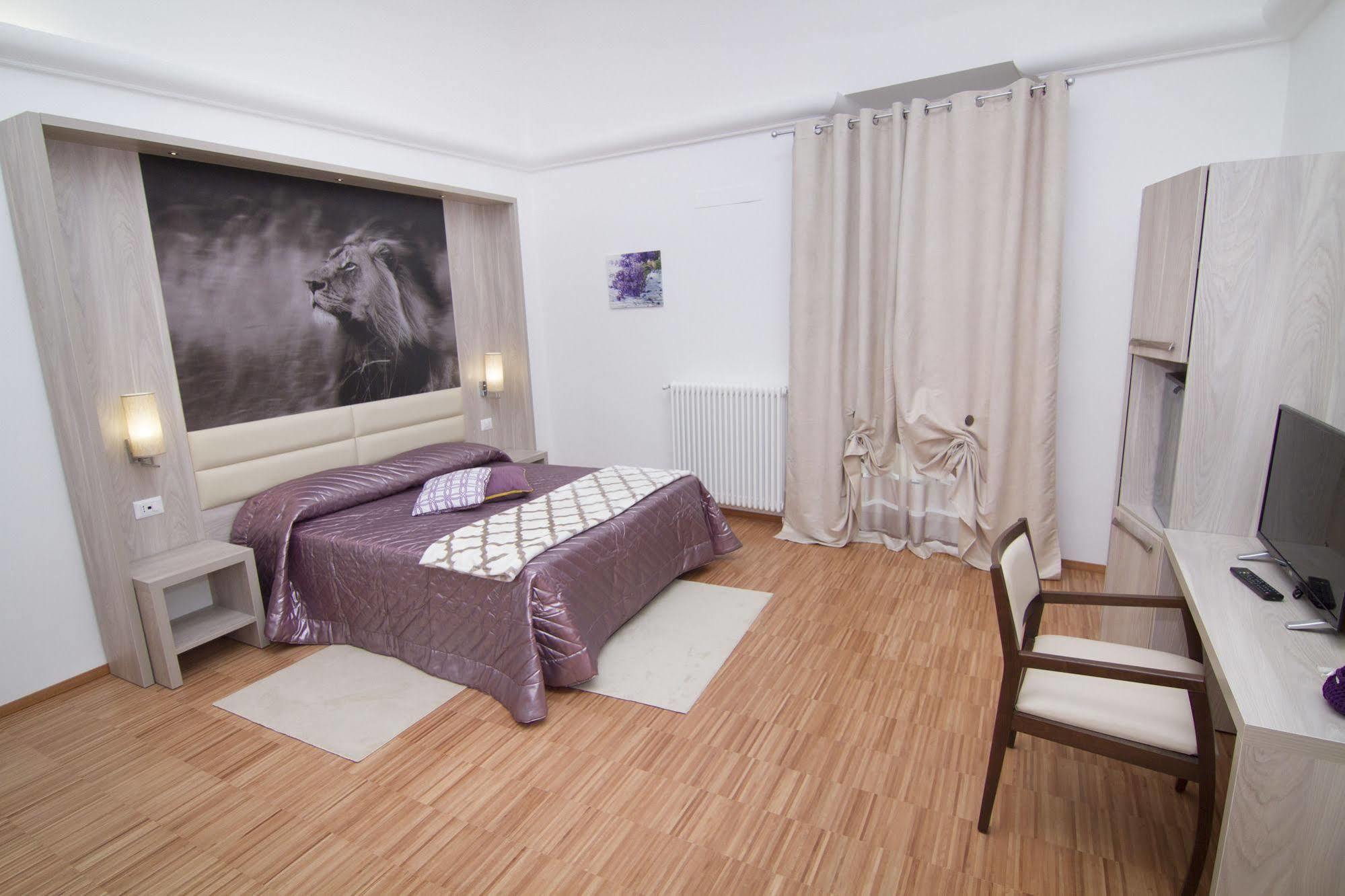 Al Bastione Relais Suite & Rooms Gravina in Puglia Ngoại thất bức ảnh