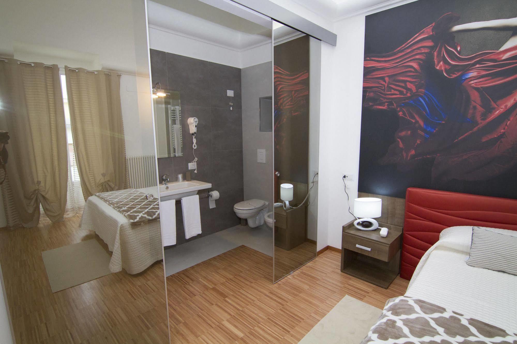 Al Bastione Relais Suite & Rooms Gravina in Puglia Ngoại thất bức ảnh