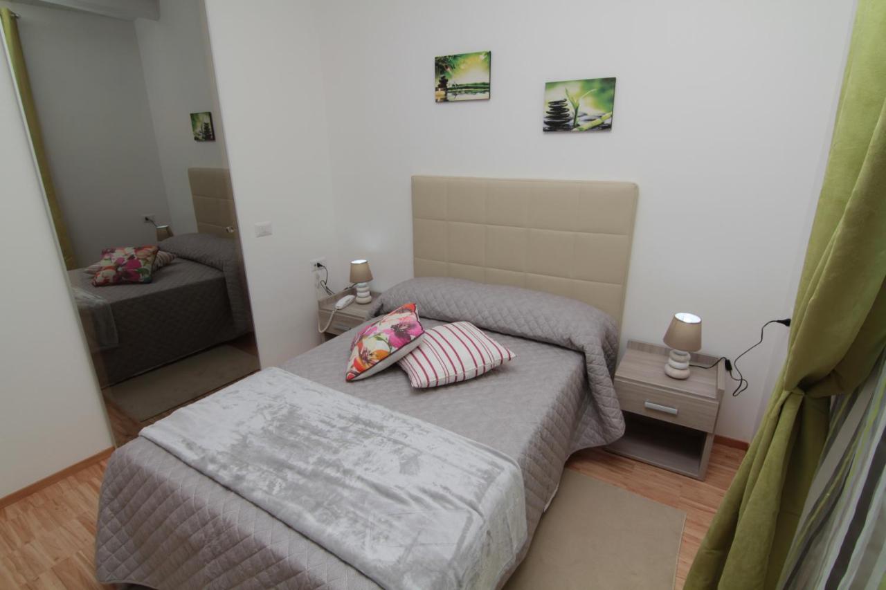 Al Bastione Relais Suite & Rooms Gravina in Puglia Ngoại thất bức ảnh